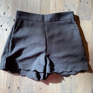 Aritzia Wilfred Black High Waisted Shorts